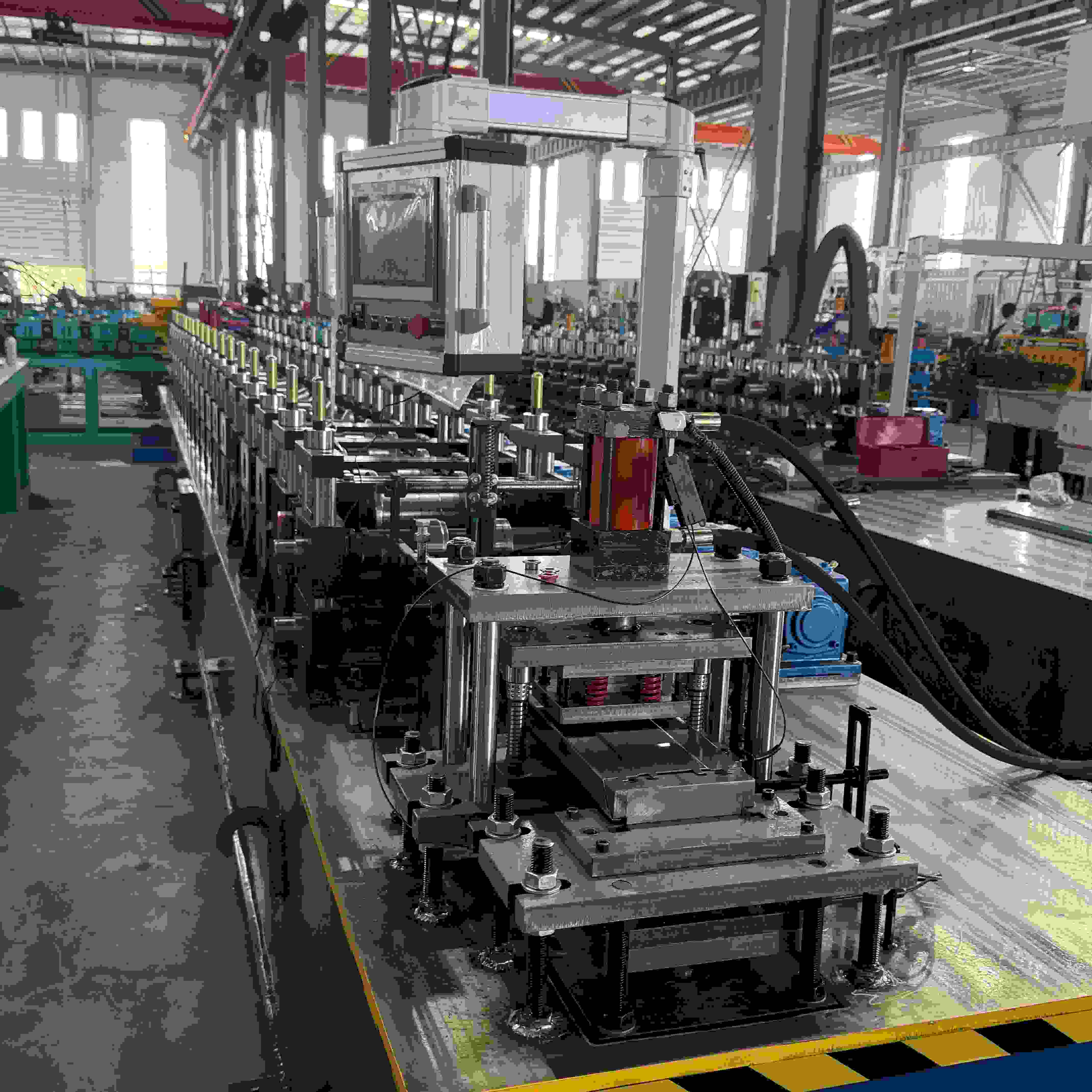 Hava Kanalı VCD Damper Makinası